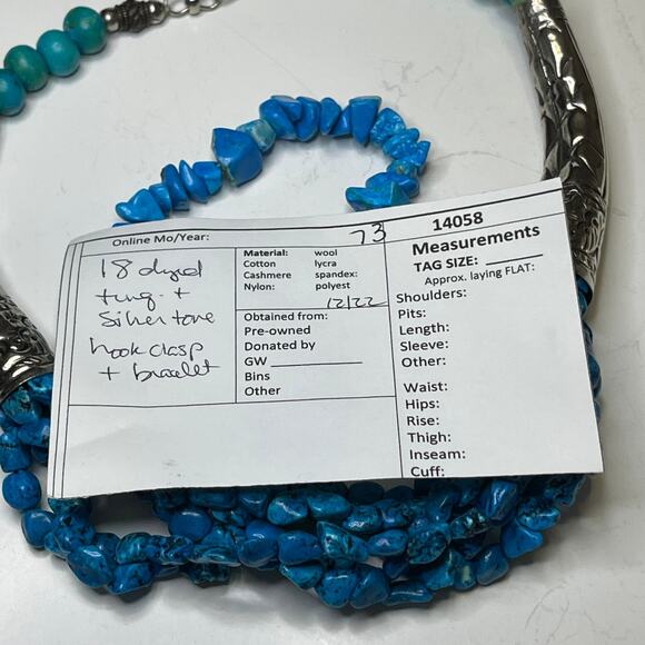 Turquoise blue colored and silver tone necklace and bracelet set southwestern - Picture 11 of 11